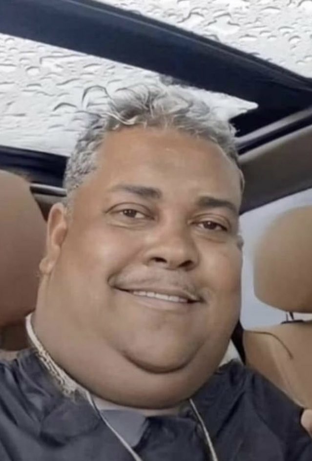 Mc Poze do bolo, mais conhecido como pitbull do lanche