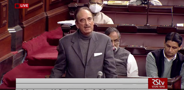 ANI's tweet photo. I am among those fortunate people who never went to Pakistan. When I read about circumstances in Pakistan, I feel proud to be a Hindustani Muslim: Congress MP Ghulam Nabi Azad in his retirement speech in RS https://t.co/0nmJdkMWI8