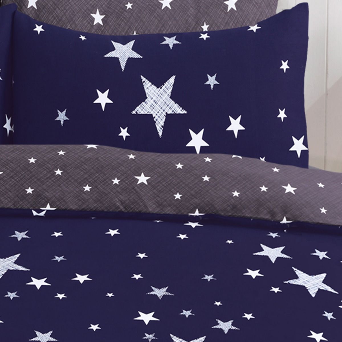 ThePerfectTouc4's tweet photo. 🎉 🎉 New Arrival 🎉 🎉 
check in with us everyday to discover our new products....
Todays is : STARS DUVET SET
Find it here : https://t.co/Tm8XmoeW0v

#TPTOH #home #gift #smallbusinessuk https://t.co/VmyUORkvp6