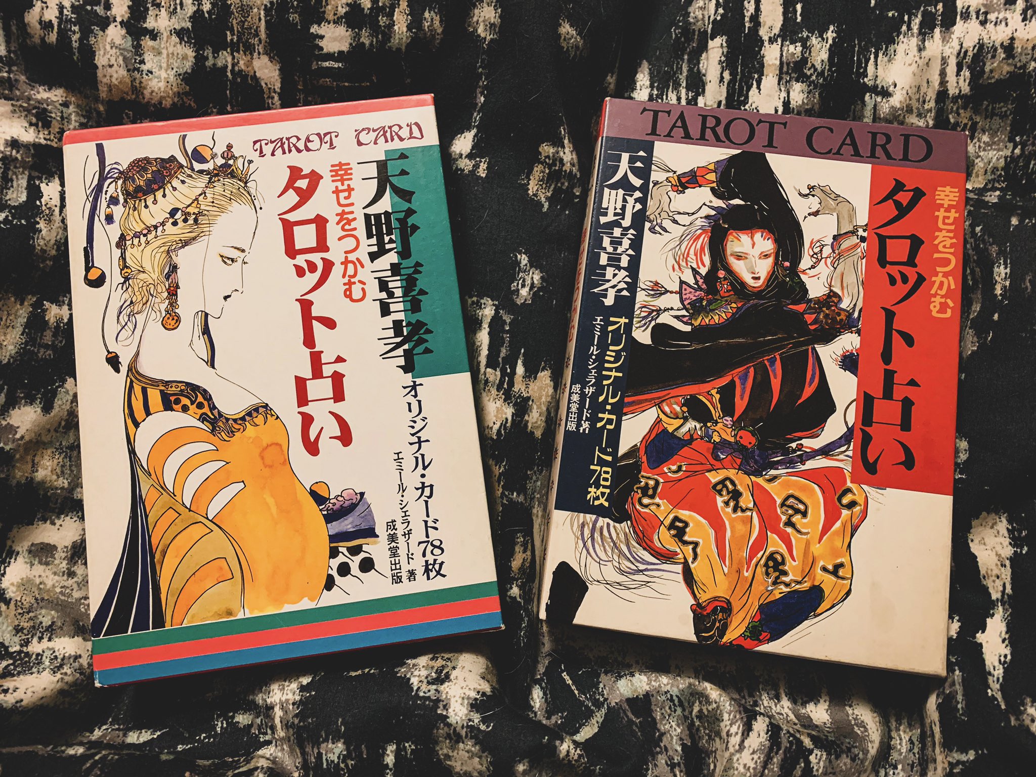 Yunalescka Yoshitaka Amano Tarot Cards Arrived Today From Japan And I M So In Love They Are So Stunning I Can T Wait To Learn More About Them And Use Them