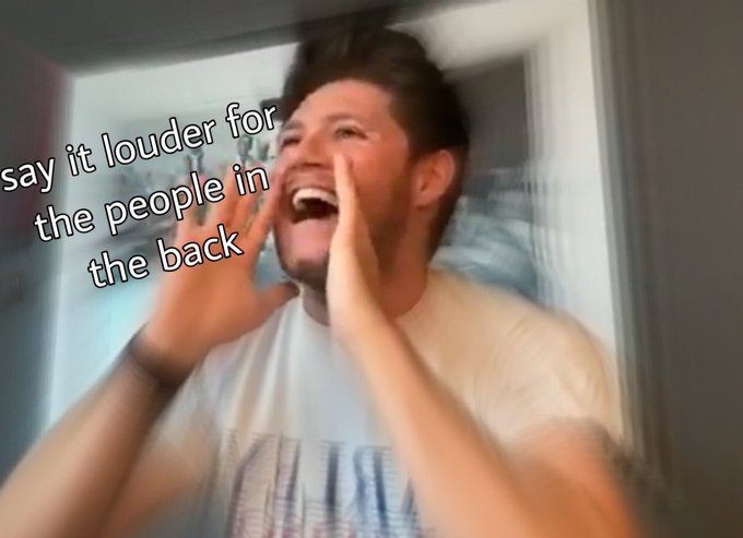 Luna28_1d's tweet photo. Let's do it for Nialler #StreamStill 💜💛 https://t.co/ykmZYtQJyk