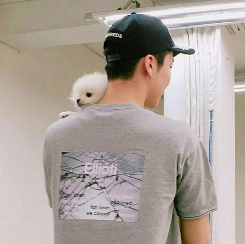 your camera roll if LEE SEUNGHOON was your boyfriend— a thread;