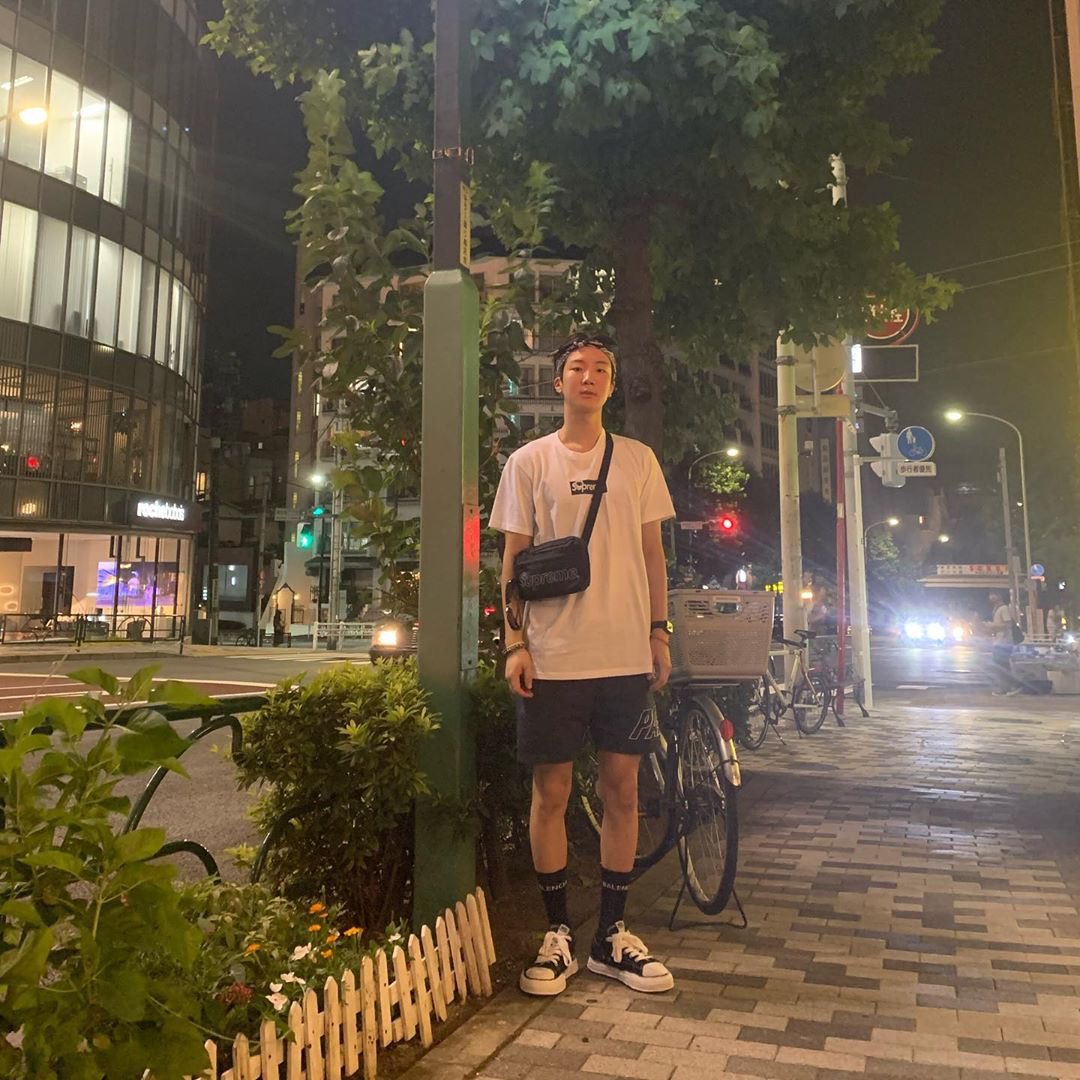 your camera roll if LEE SEUNGHOON was your boyfriend— a thread;