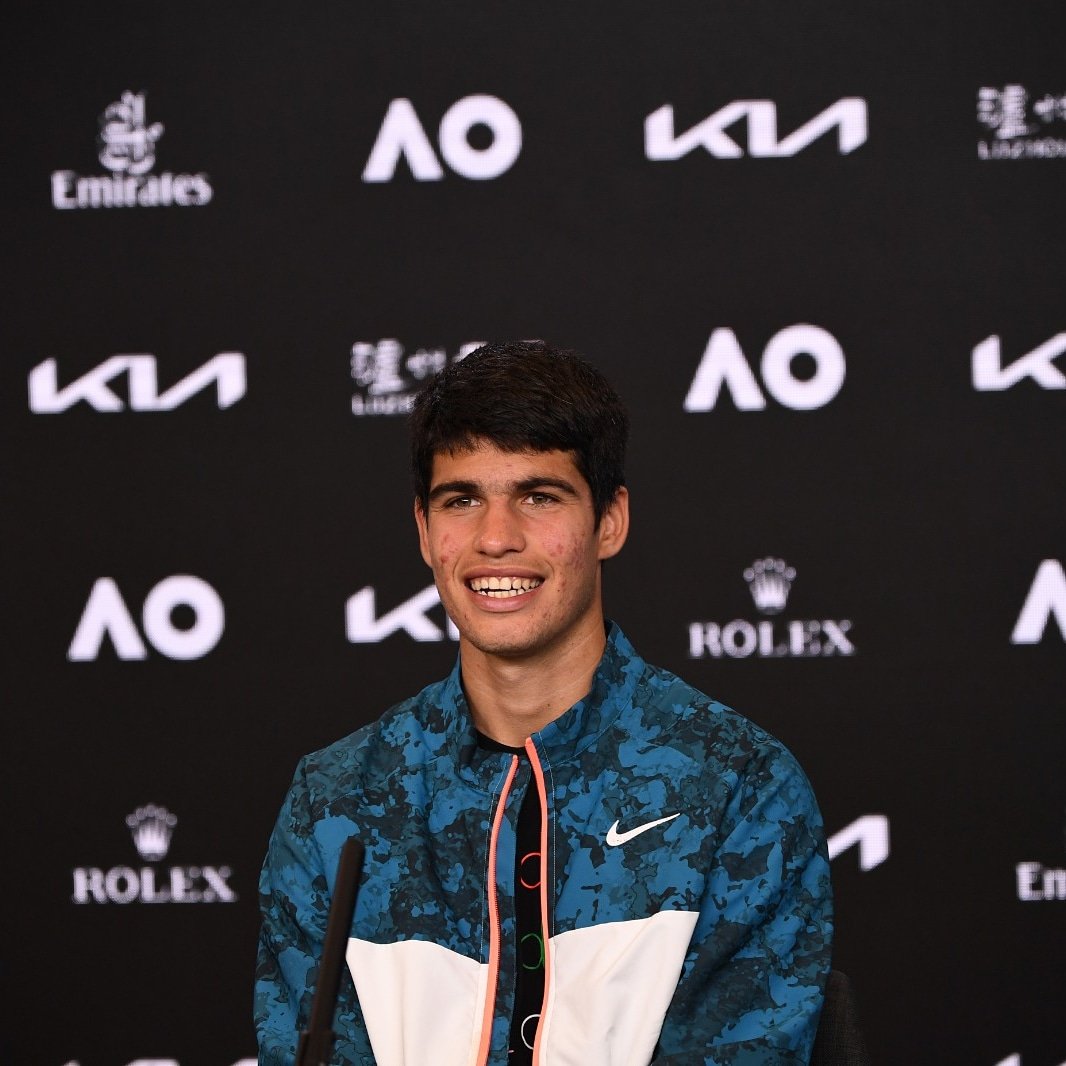 Muy feliz de ganar mi primer partido en un Grand Slam <a href="/AustralianOpen/">#AusOpen</a>, mis sensaciones han sido muy positivas #AusOpen😀 
Very happy to win my first match in a Grand Slam <a href="/AustralianOpen/">#AusOpen</a>, my feelings have been very positive #AusOpen😀
