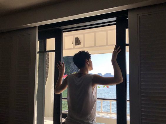 your camera roll if LEE SEUNGHOON was your boyfriend— a thread;