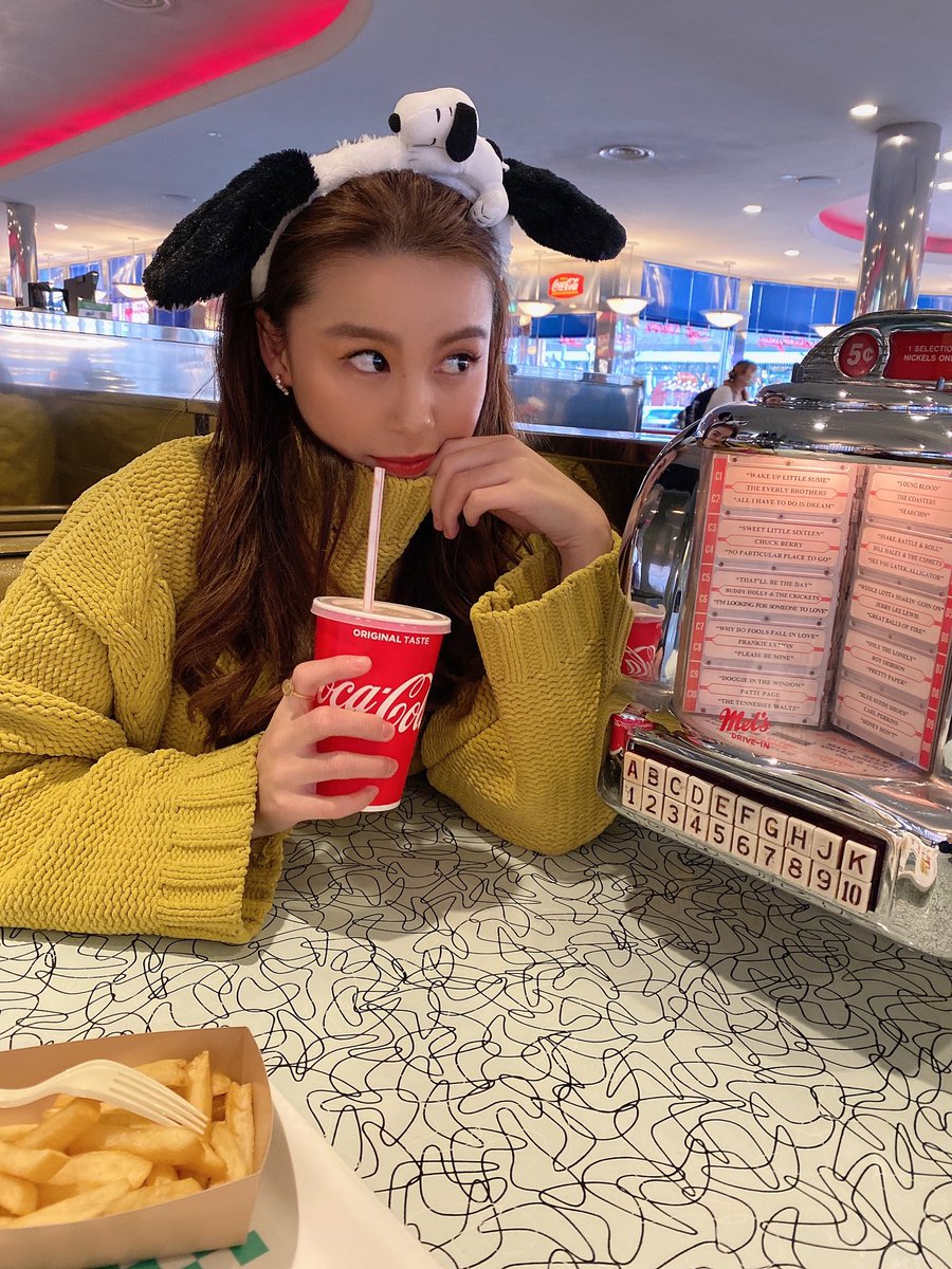 junnacy's tweet photo. ユニバ楽しんできました
（写真撮る時とご飯以外😷着用） https://t.co/hXhzWoPAMp