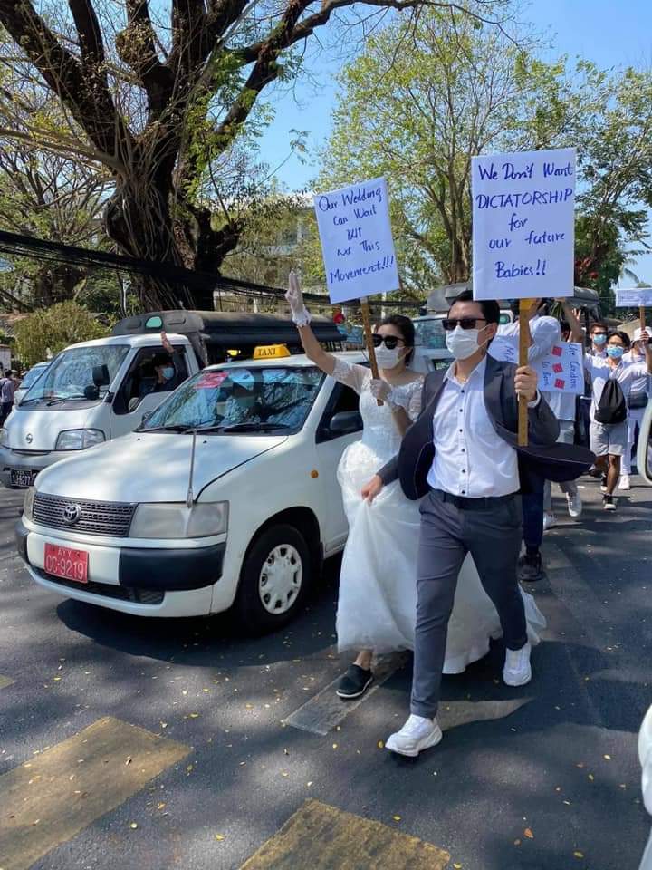JiYoonMin5's tweet photo. This is so lit...🔥

#PeacefulProtestMyanmar
#RejectMilitaryCoup #ReleaseOurLeaders
#WhatishappeninginMyanmar #HearTheVoiceOfMyanmar
#WeNeedDemocracy https://t.co/dmbqmtrbhJ https://t.co/Q0KqXtha4k
