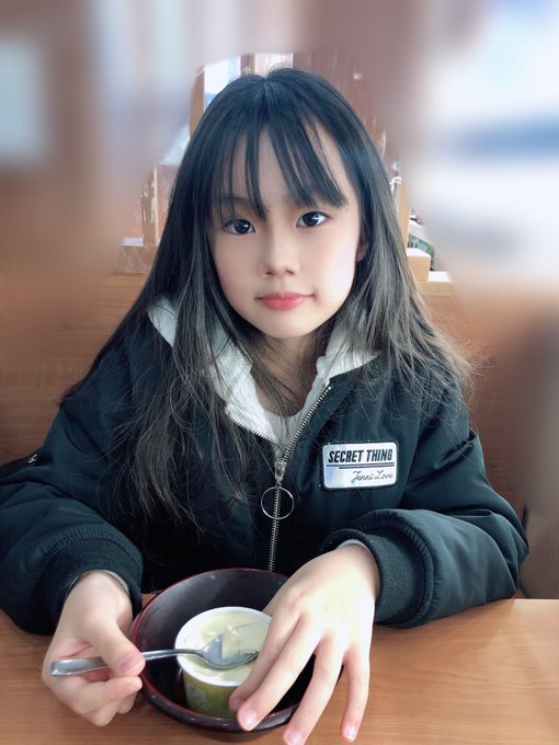 Twitterのコスプレ画像23