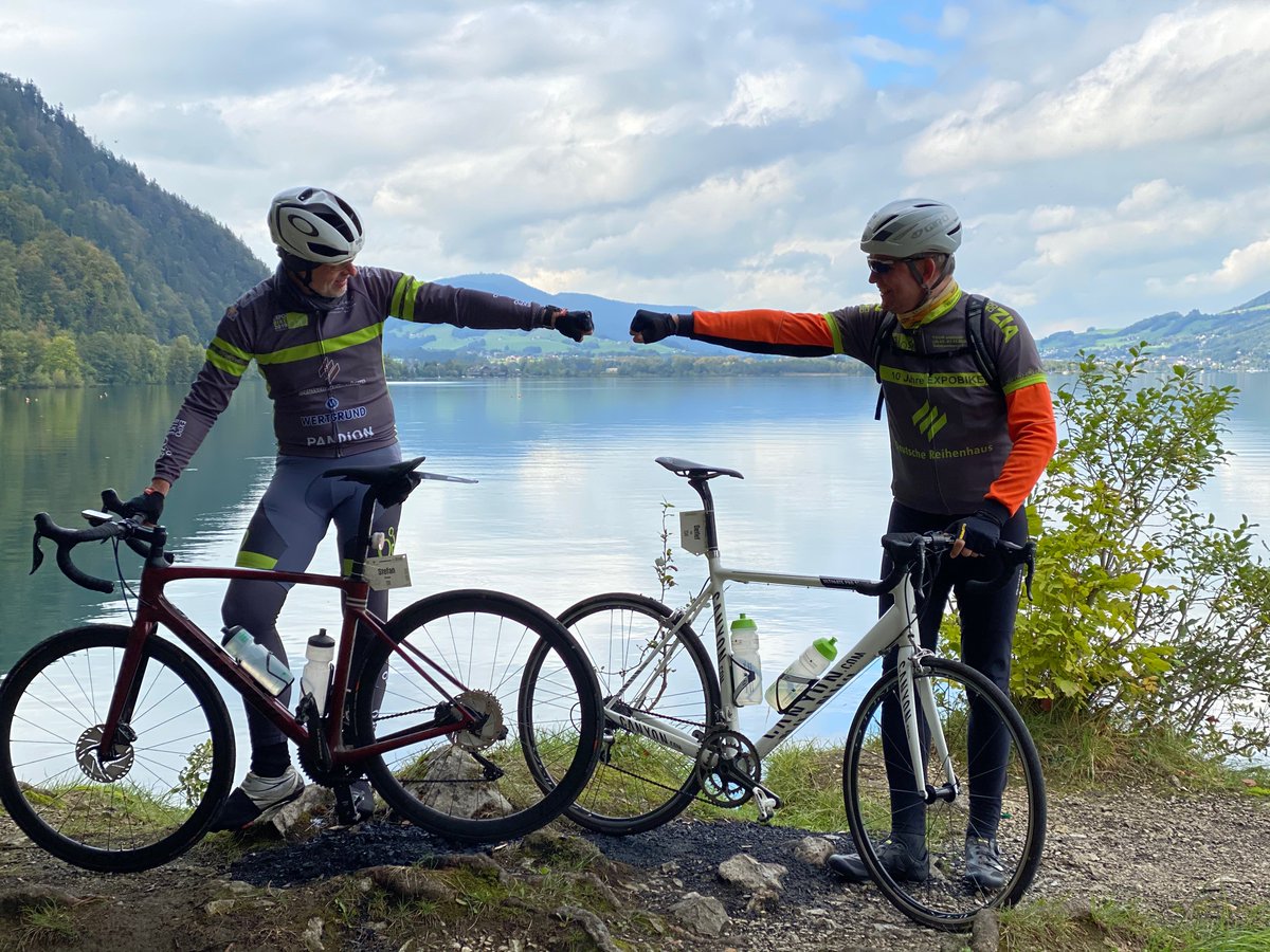 expobike's tweet photo. Ein weiteres besonderes Jahr wird es werden, das Jahr 2021!
Wir sind zuversichtlich und planen fleissig! Einen Überblick über die geplanten Events in 2021 findet ihr hier:

https://t.co/k3zllM4cMe

Wir freuen uns auf Sattel und Laufschuhe!
#EXPOBIKE #EXPOLAUF #ZUVERSICHT https://t.co/cn2FMgACRb