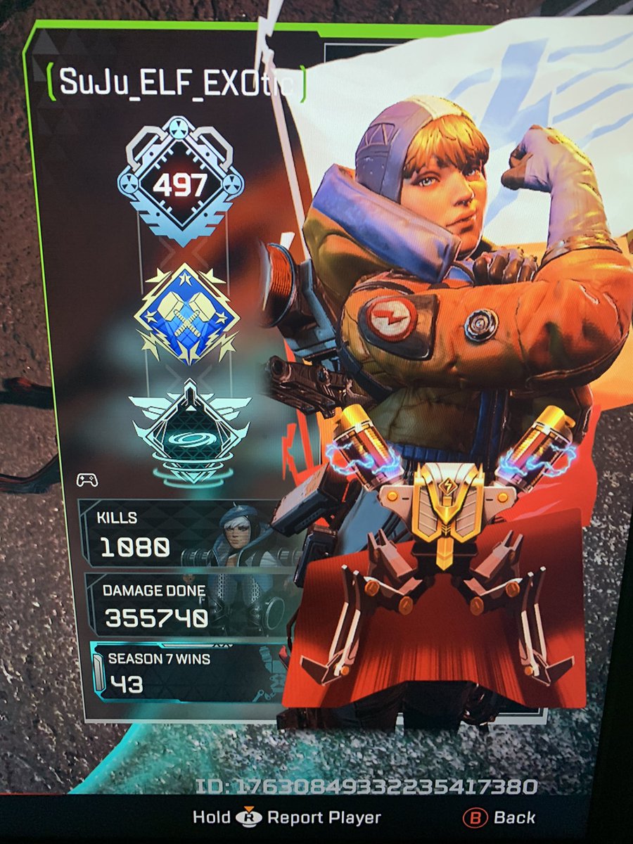 FailureToClutch's tweet photo. @Respawn @PlayApex @TitanfallBlog whoever is in charge of this shit, these 3 and a 4th were all damage boosting in the final ring and botched a really good game. Got the whole thing on stream if y’all want more visual proof. All PlayStation players. https://t.co/DPGjWrxsZh