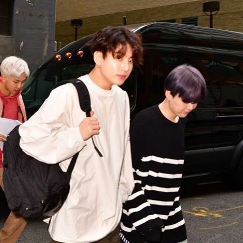 ☥ 𝔈𝔩𝔦𝔪𝔬𝔫𝔱 ℭ𝔬𝔩𝔩𝔢𝔤𝔢 ☥ ยุบม.แล้วค่ะ tweet media
