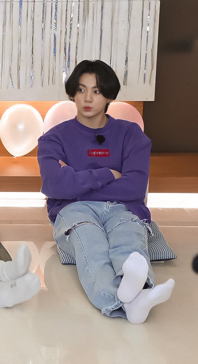 archiveforJK's tweet photo. he’s so adorable </3 #JK https://t.co/UnPQH8GEru