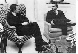 george hw bush met w rodriguez to discuss working in el salvador via his national security advisor donald gregg, who served w rodriguez in phoenix back in the ‘70s (over 48,000 vietnamese were killed, labeled as “vietcong infrastructure” tortured, and systematically exterminated)