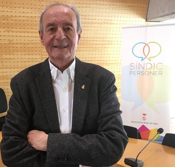 🎙️ #Molletaldia El Síndic Personer, Lluís Martínez Camps, fa balanç abans de deixar el càrrec

▶️ bit.ly/3q2YAFH  #Mollet <a href="/ajmollet/">Ajuntament de Mollet del Vallès</a> <a href="/LluisMCamps/">Lluís Martínez Camps</a>