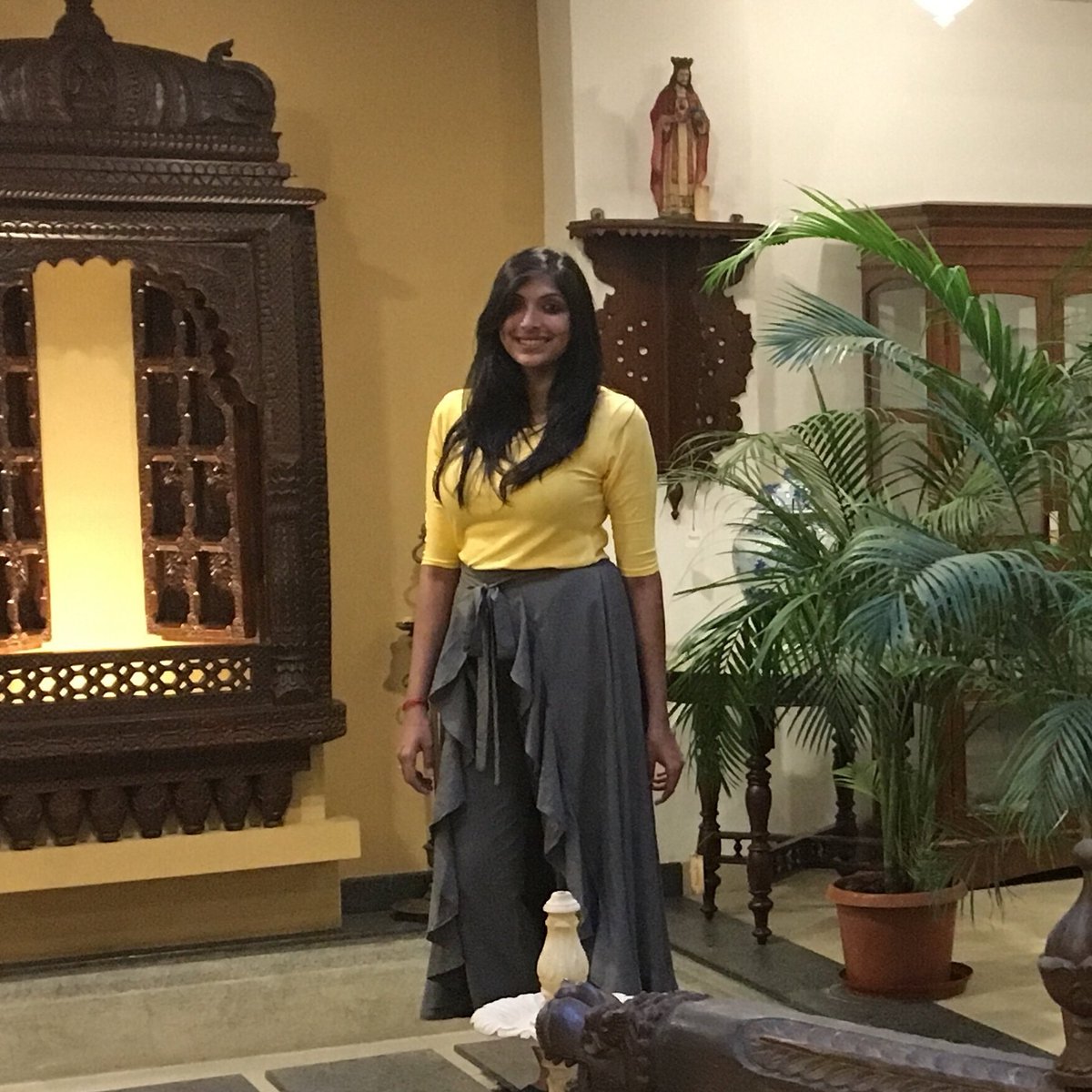 Reminder from the lovely Geetu that #summer will be here soon and nothing says summer more than our Alphonso Mango 3/4th sleeve top 😎 Stay cool and comfortable. Order now: bambootribe.com

#bamboofabric #bambootshirt #bambooclothing #bambootop #bambooindia #summerfashion