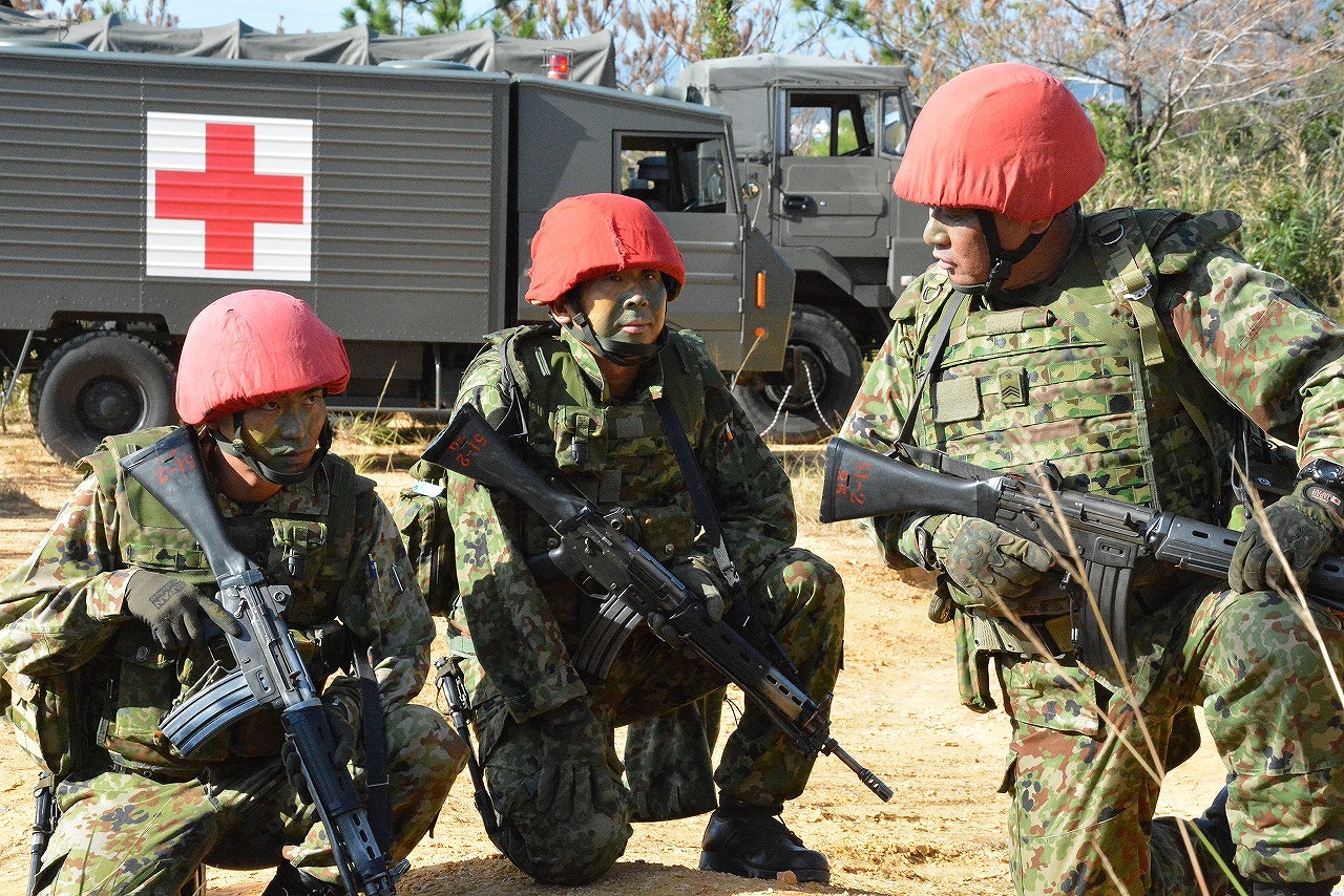 自衛隊仕事図鑑 Twitter Search Twitter