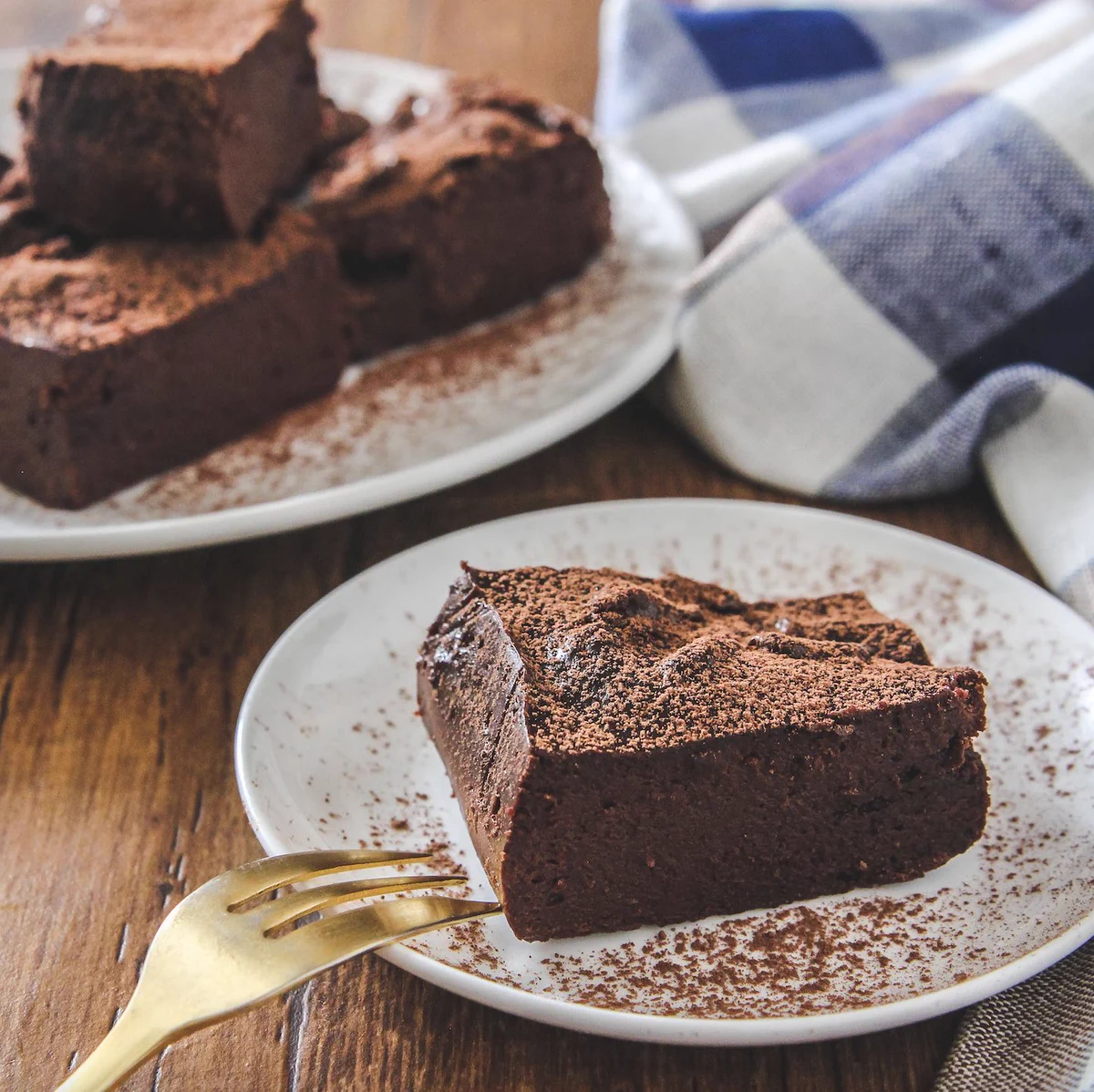 オーブン不要で電子レンジがあれば作れちゃう！バレンタインにもおすすめな「生ガトーショコラ」のレシピ！