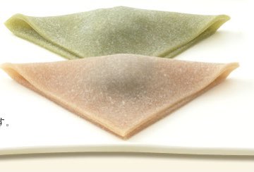 京都土産に 八つ橋よろしく って言うけど 人によって認識が違うらしく 八つ橋 を買って行くと ｺﾚｼﾞｬﾅｲ みたいな目されるんやけど Togetter