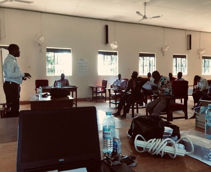 twigah2020's tweet photo. NEW BLOG ALERT🚨🚨🚨

Title: 
Report on Citizen Scientist Training in Nakasongola District, Kalungi and Lwabwata Sub-counties

Written by our partners @MakerereU 

Link: https://t.co/d6HceaXEqS https://t.co/gTqkrlcHcx
