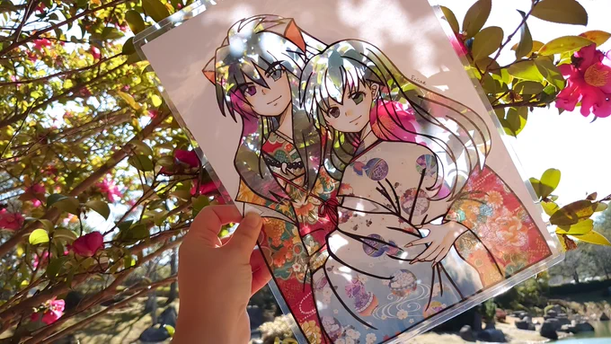 犬夜叉とかごめちゃん?✨
椿と木漏れ日が凄く綺麗でした?

着物は布地と折り紙を使用してます。 