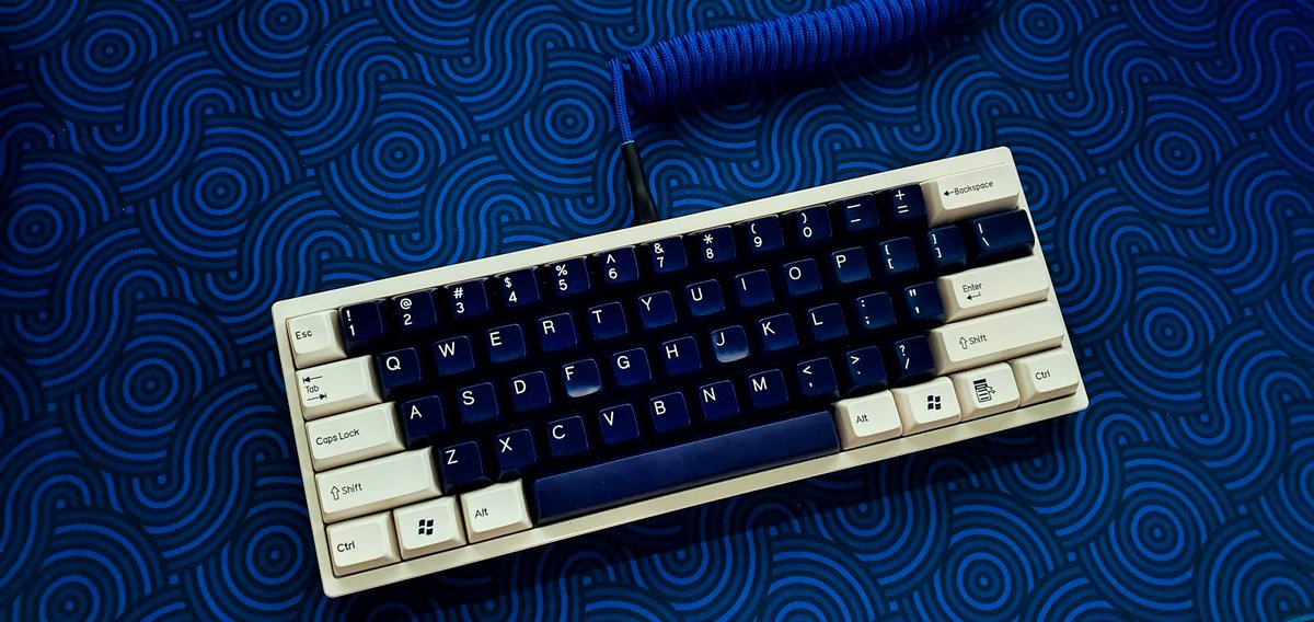 mccmonserrat's tweet photo. sour x ck weave deskmat
signature plastics navy&amp;white https://t.co/QvwzprxyX8