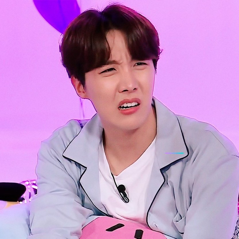 This whole fanbase debacle really threw a lot of questions in the air. So what if they pim-...sorry, provide these cr*pto accs with ARMY followers? Well.Let's talk a bit about C*ber Security and Data Mining.1. What is it?2. Why do it?3. What's the danger?4. Protection?1(6)