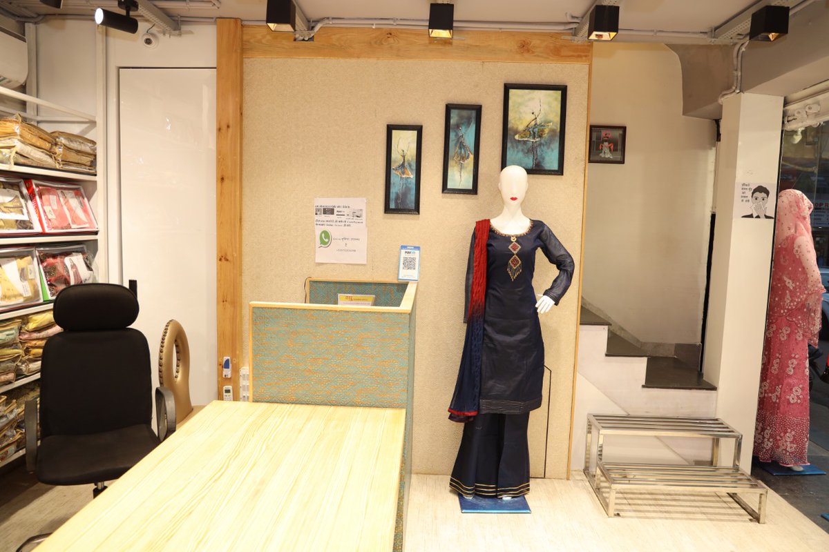 LafitLighting's tweet image. Retail outlets where fashion collection needs to be highlighted, product qualities, and create virtual spaces. 
Join us &amp;amp; #bethelight 
lafitlighting.com 
#Smartnext #LafitLighting #LED #Lighting #Power #Saving #EcoFriendly #Design #Innovation #Technology