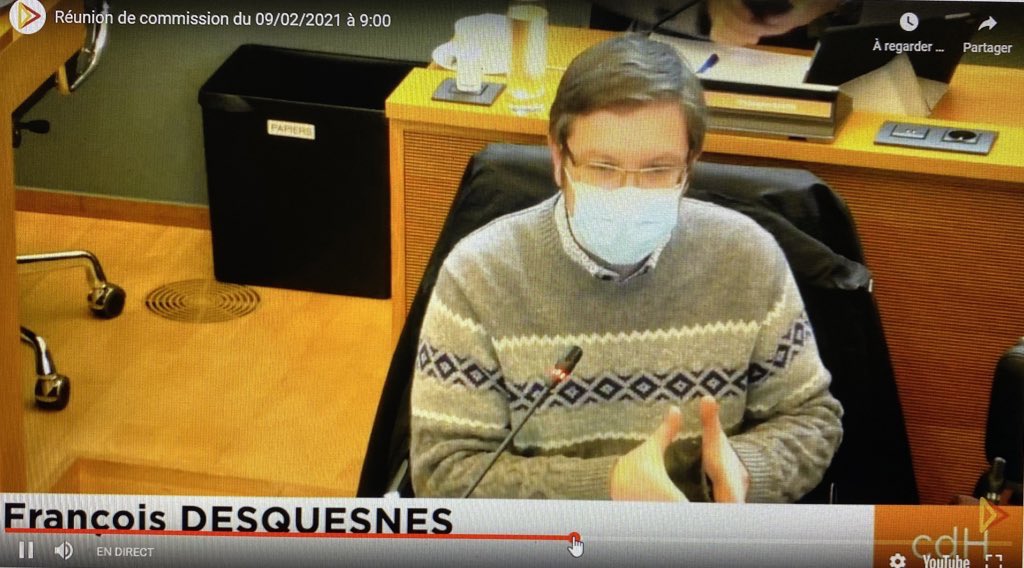 LesEngages_Wal's tweet photo. Débat Vaccination au #parlwal
Pour @DESQUESNESF @lecdh, il est temps d’envisager un déconfinement pour les ainés en #maisonsderepos qui sont à présent vaccinés.
Il sont « enfermés » depuis presqu’un an ! Il est primordial d’autoriser davantage de lien humain pour leur #bienêtre ! https://t.co/mm2KuTF8xU