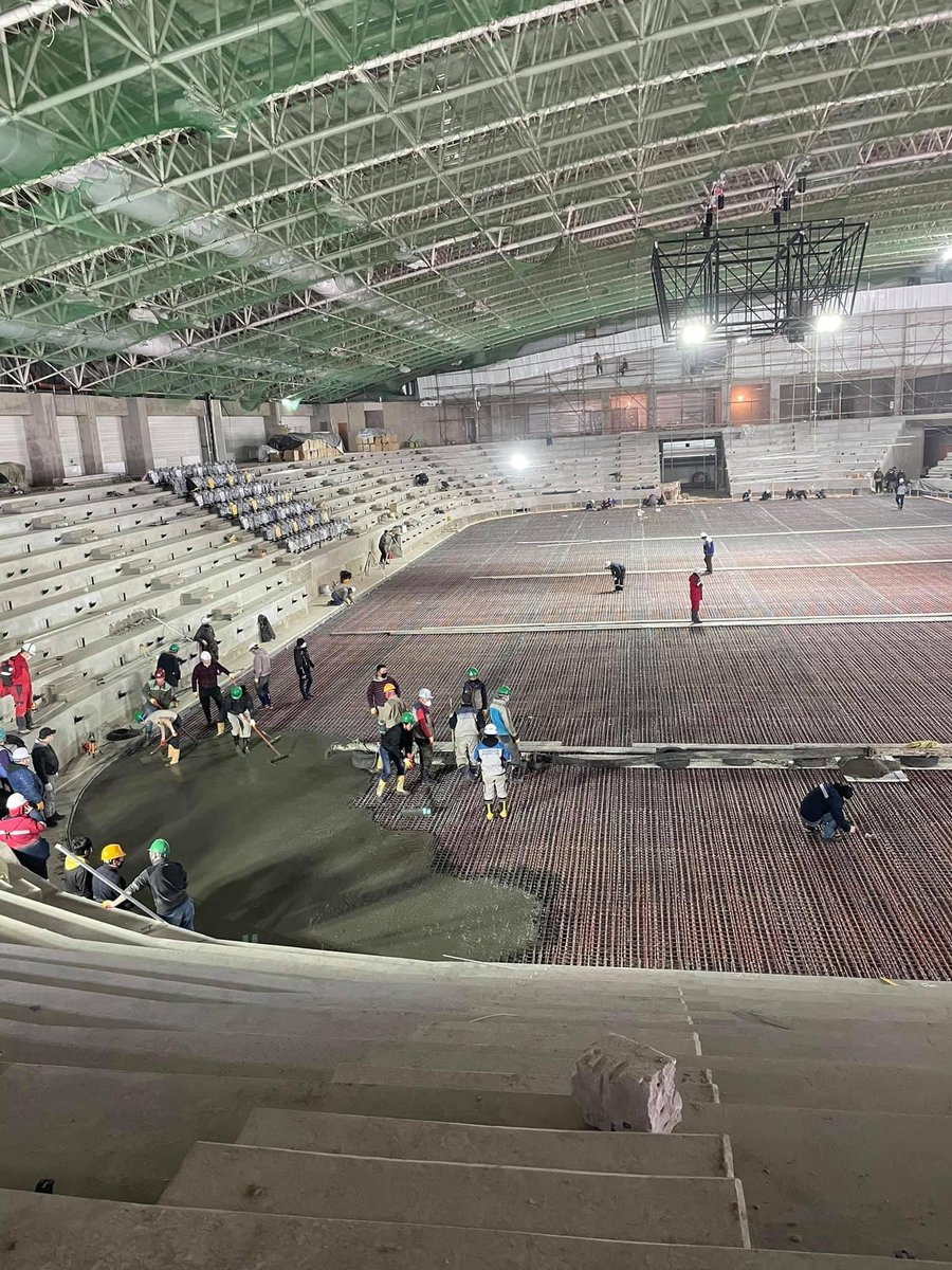 Гоё мөсөн талбайтай болохнээ❄️🏒⛸