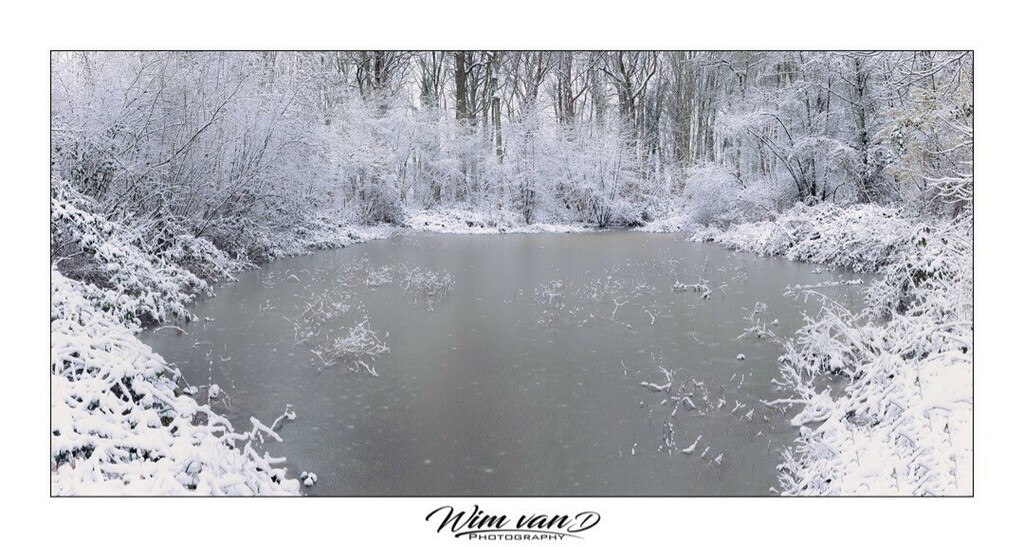 Yanmik's tweet photo. Cold as ice.
#winter #snow #ice #oosterzele #white #colours #colorsofnature #naturephotography #photography #stapaf #zoomnl #landscape #belgianphotographer #topbelgiumphoto #visitbelgium #discoverbelgium #natuurpunt #ig_belgium #Belgium #loving_belgiu… https://t.co/VHahyHsvGz https://t.co/67Ew71J4E4