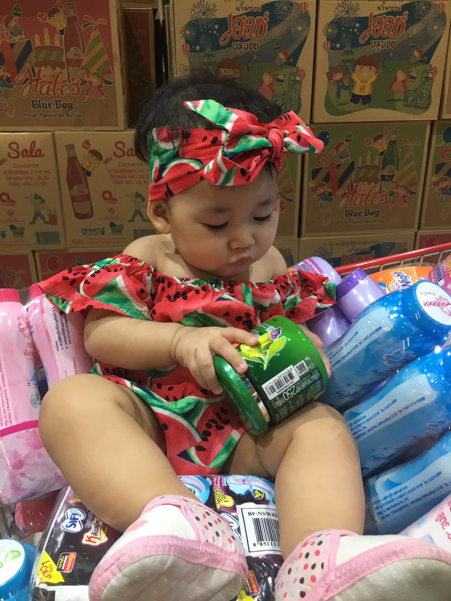 MrHiParty's tweet photo. นางแบบชัดๆๆ อิๆๆ ลูกสาวของพ่อ 🍼🎁🍼🎁❤️🎁❤️🎁😍🎁 https://t.co/BKmAU2Lxds
