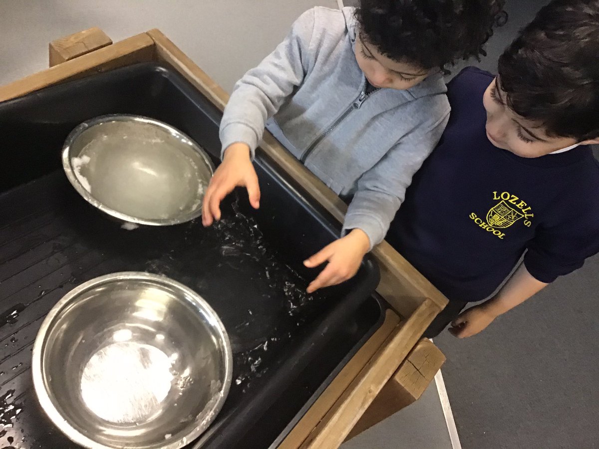 LozellsCM's tweet photo. High levels of fascination and child led learning experiences in our Nursery bubble this morning. 
#earlyyears 
@LozellsPrimary https://t.co/zQL66dLwJP