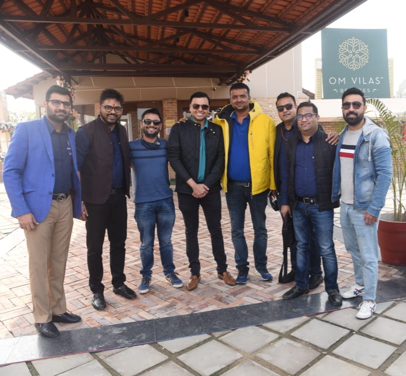 roundtableindia's tweet photo. National President Visit at Area 8:
Day 1:
VRT196 &amp; VRT129 got an old age home renovation project inaugurated by Tr. Priyesh, Cr. Swapna LC India NVP and AC Tr. Khushal Bhargava alongwith AC Cr. Megha Singhania. 
#roundtableindia #area8 #oldagehome #inauguration #RTI https://t.co/HkQl7qg1ux