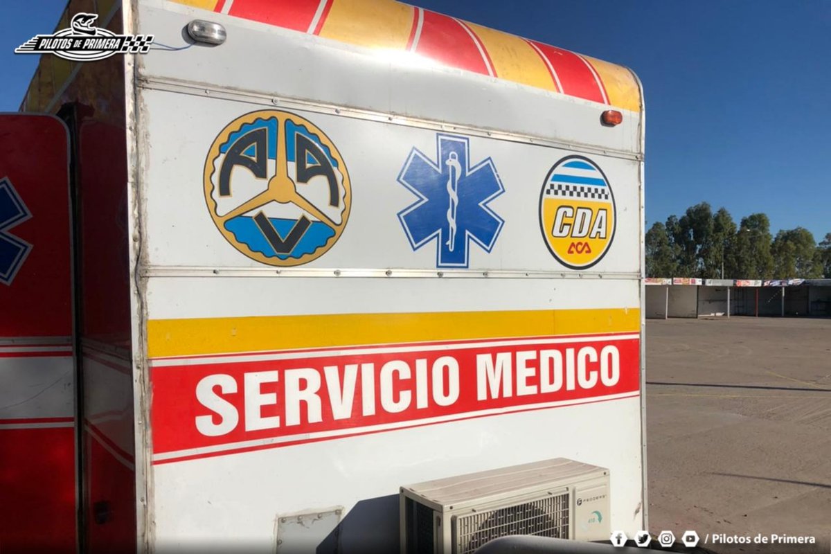 pilotosprimera's tweet photo. #Midget 💉 En estos momentos está en el Club Midgistas del Sur el camión de la CDA, para realizar las licencias de todo el año @ShowMidget
-
👉 Gastón "Mono" Pérez fue el primero de los pilotos en renovar la licencia.
-
#ShowMidget #Boxes #Licencia https://t.co/y6HgDxKhS1