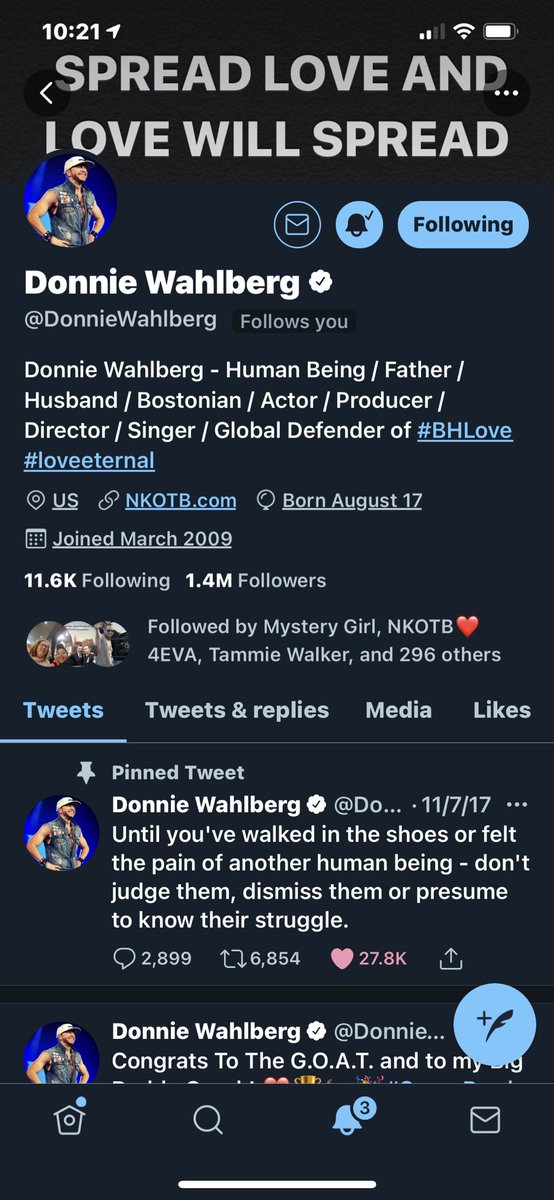 baby girl tweet media