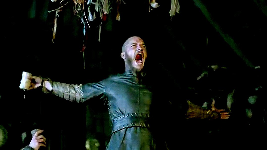 Of course, Romans are depicted as being clean. Germanic people as being filthy.Romans worshipping their deities as something spiritual and placid. Germanic people worshipping their deities involves drinking blood, dancing naked covered in mud, and getting high on some substance.