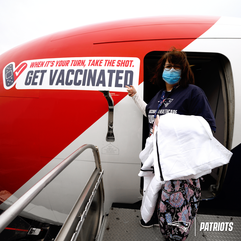 Patriots's tweet photo. A super day for our superheroes. 

All the best photos from Sunday's trip to SBLV with 76 vaccinated healthcare workers: https://t.co/8zl5MrXCSd
