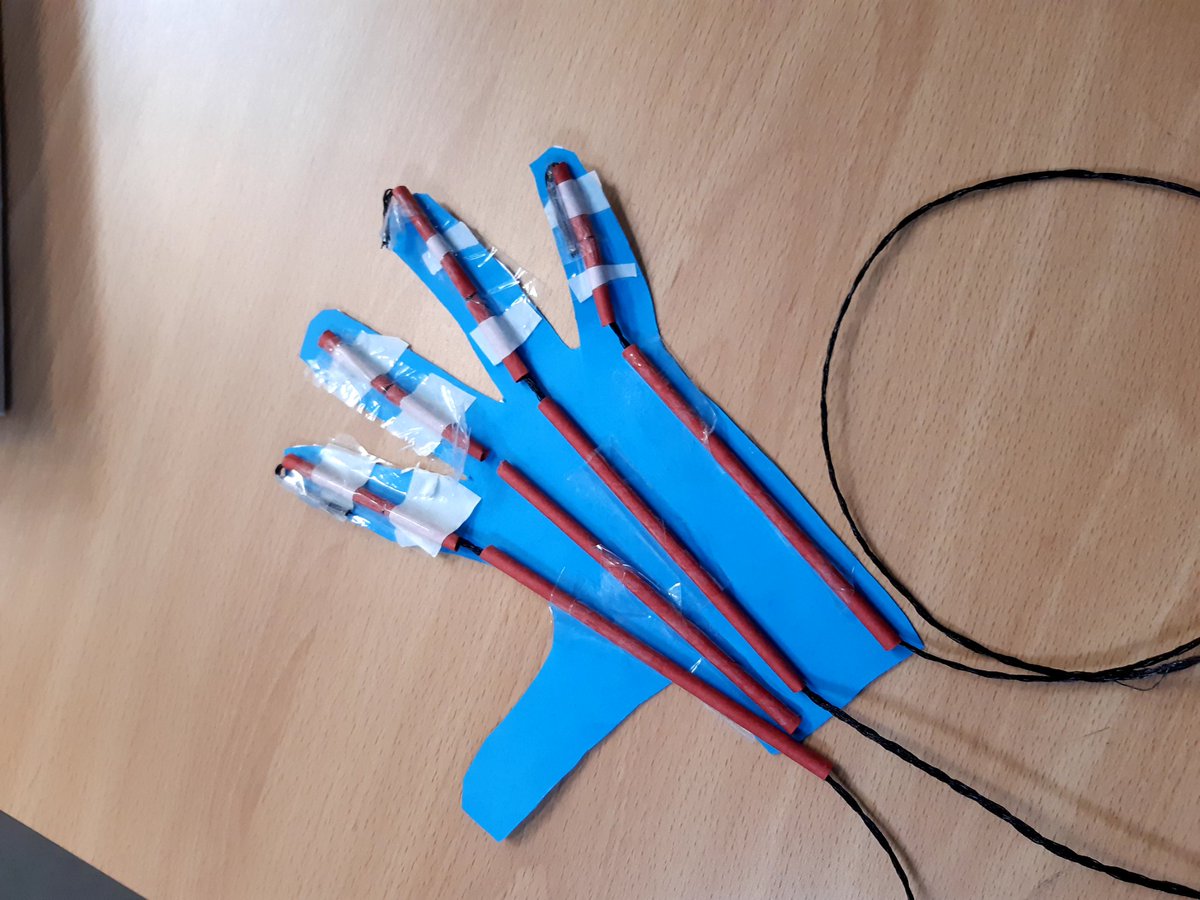 dmn_y3's tweet photo. Robotic hand making in Y3 this afternoon! Some great models with working fingers, artistic designs too. If you've managed to make one at home, send us a picture or video. #integrity #achievement @dmn_y3 @dixonsmnp @HumanitiesDmn https://t.co/OS7HeJurOY
