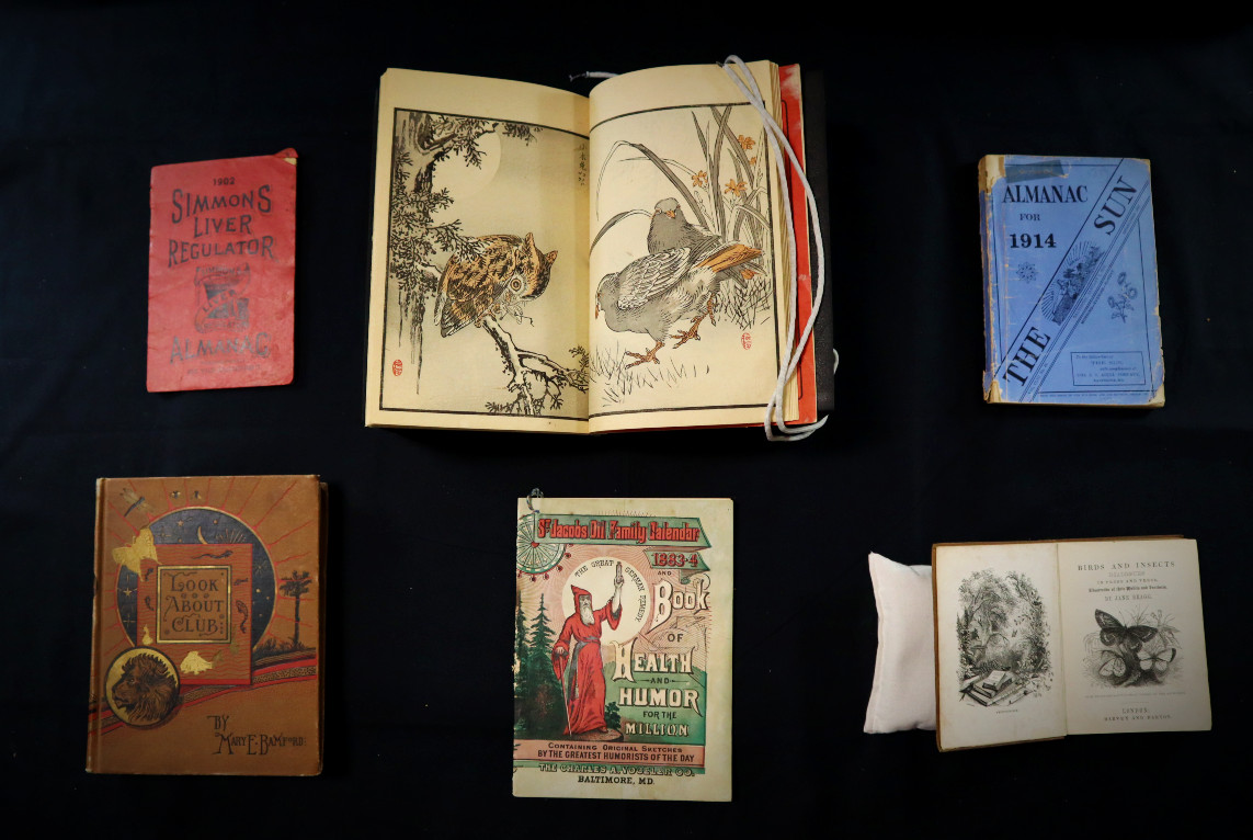 WeijerBooks's tweet photo. What do these books have in common?
They're all part of projects by our first cohort of Discovery Fellows working this semester in #specialcollections @uflib!
Even though we can't all meet in person, I'm so glad to get this started!
#StoriedBooks @UFCURBS https://t.co/dkVklrQMS7