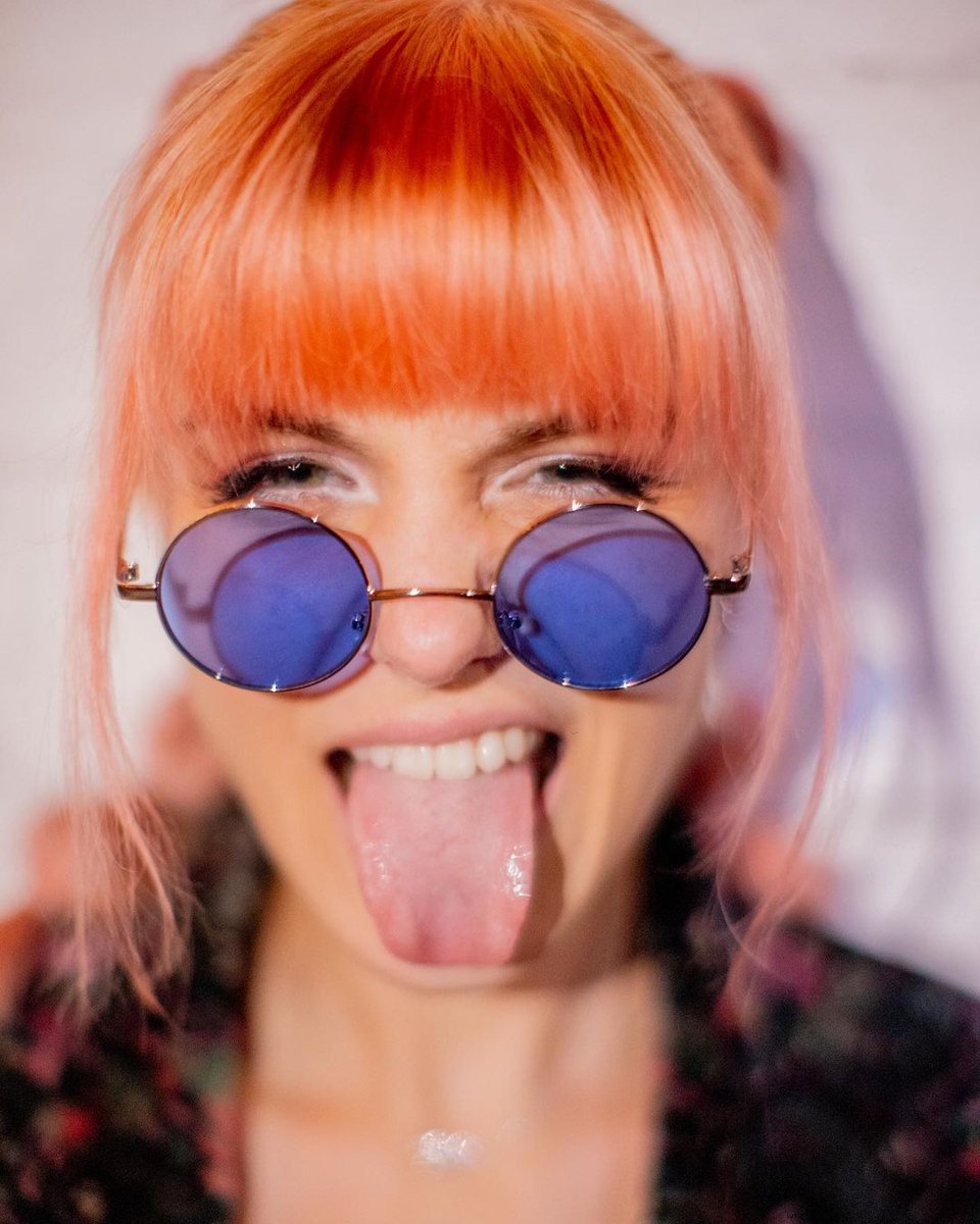 How come happy makes me feel lost? I just don't understand it.

📷: <a href="/jarfoto/">Sleepyboi</a>