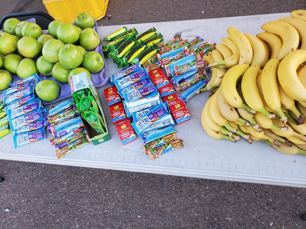 Tempe Diablo CHSP engaging our Professional Drivers on eliminating distracted driving. Did you know, texting while driving has now surpassed DUI as the #1 cause of crashes? #stayfocused #staysafe