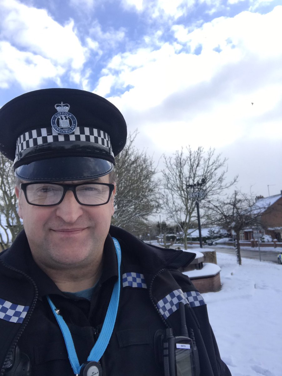 Hadleigh and East Babergh Police (@hadleighpolice) on Twitter photo Rural #crime patrols around our villages this afternoon and a brisk,slippy foot patrol around #Bramford ⛄️ Please continue to be vigilant and report suspicious activity to us at suffolk.police.uk/contact-us/rep… <a href="/SuffolkPolice/">Suffolk Police</a> <a href="/bramfordpc/">BramfordPC</a> #710 #SnowDay Rural #crime patrols around our villages this afternoon and a brisk,slippy foot patrol around #Bramford ⛄️ Please continue to be vigilant and report suspicious activity to us at suffolk.police.uk/contact-us/rep… <a href="/SuffolkPolice/">Suffolk Police</a> <a href="/bramfordpc/">BramfordPC</a> #710 #SnowDay