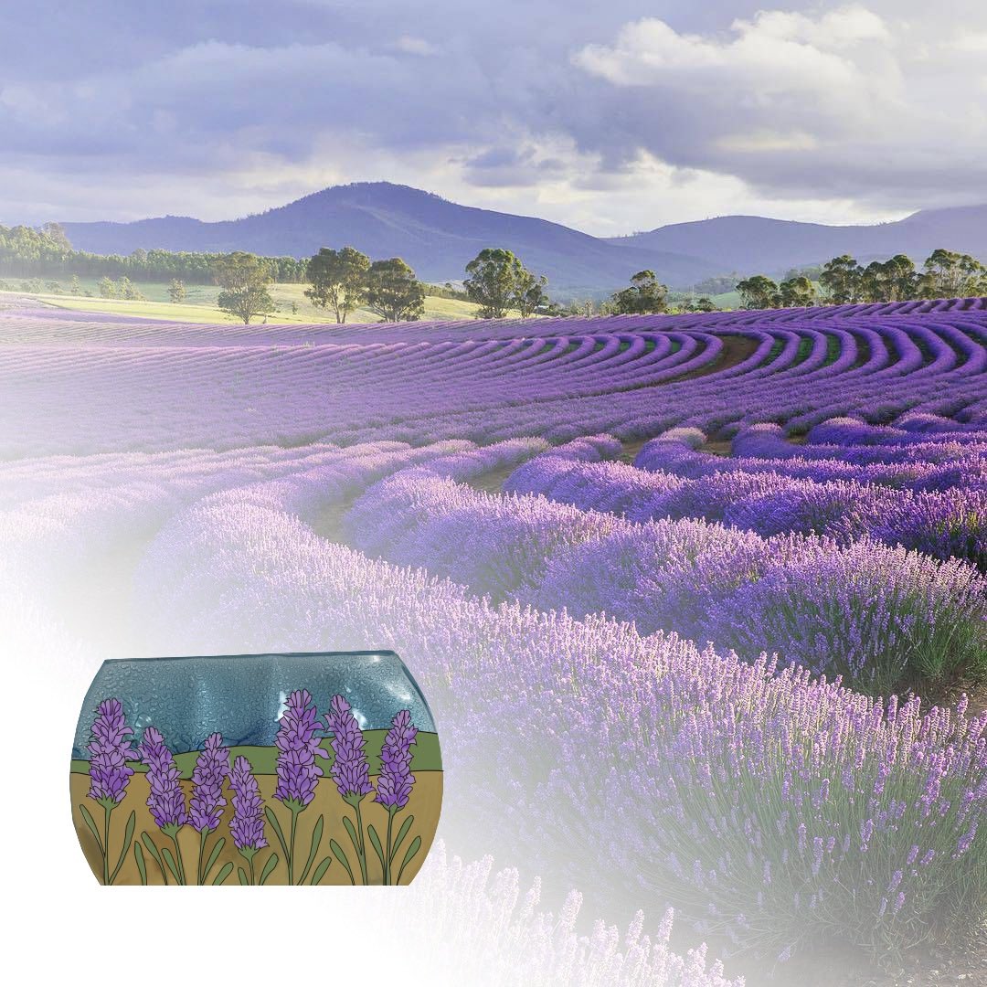 anyartglass's tweet photo. Provence en el sur de Francia, es un lugar mágico y sumamente romántico con estos impresionantes campos de Lavanda. 

En AnyArt somos unos amantes de la lavanda, recuerda que todas nuestras piezas pueden ser personalizadas. 

#provence #lavanda #france #francia #spaim #romantic https://t.co/1iOg89HVMi