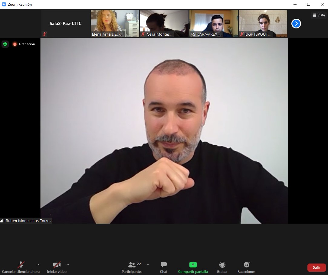 OviedoEmprende's tweet photo. Esta tarde, una nueva sesión del #ExplorerOviedo, @ExplorerByX  impartida por @RubenMontesinos que hoy está abordando el tema de Competidores, aliados y de #benchmarking. Contenidos muy interesantes y necesarios.
@aytoviedo @uniovi_info @SantanderX @emprendecise @elenaarnaiz https://t.co/F20ykjfSYJ