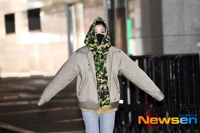 krungy21's tweet photo. 복면가왕 #출근길 이제 매주 만나요~!!! 😀🙏🏻 https://t.co/rznaGbR9Ap