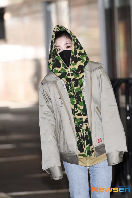 krungy21's tweet photo. 복면가왕 #출근길 이제 매주 만나요~!!! 😀🙏🏻 https://t.co/rznaGbR9Ap