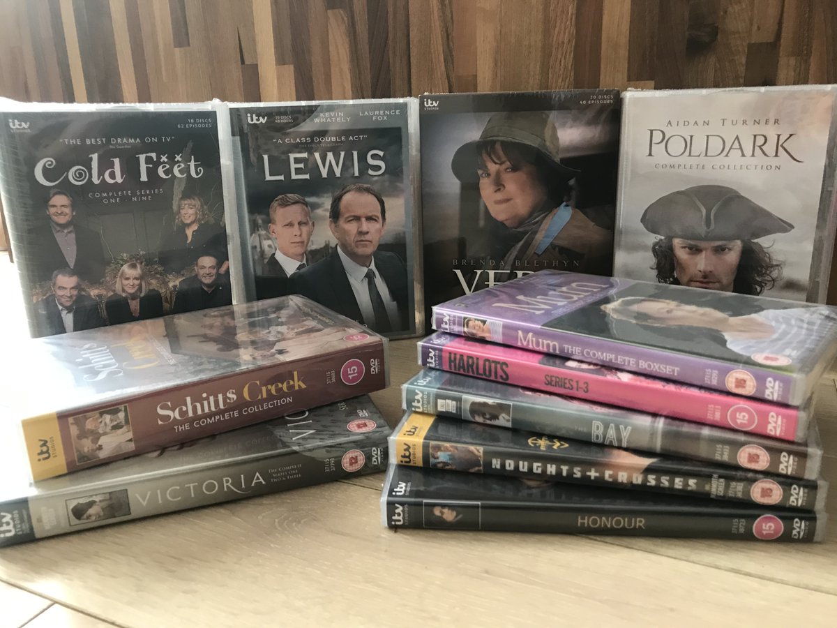 SunTVMagazine's tweet image. It's like a Mother's Day pick'n'mix gift selection, isn't it? 😍 But which of these @itvstudios DVDs would your mum prefer?
