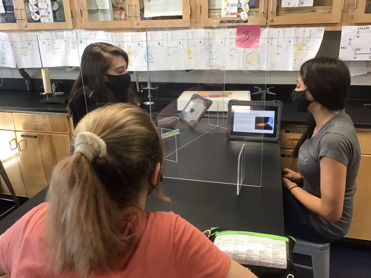 Our students are sharing out their Space Research Projects today 😁😁 <a href="/STEM_Saratoga/">@STEM_Saratoga</a>