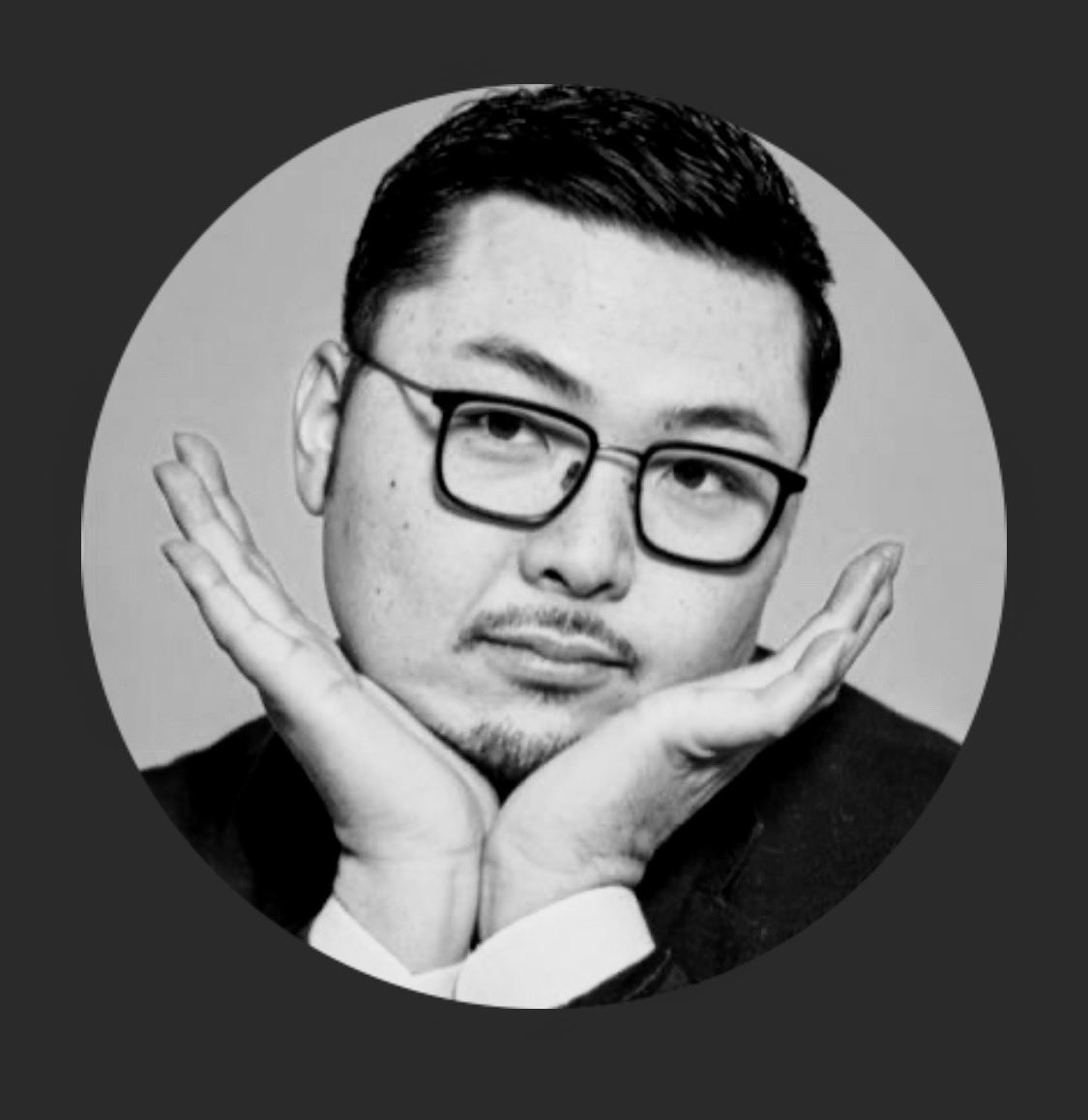 未来のClubhouseアイコン✌️🚀