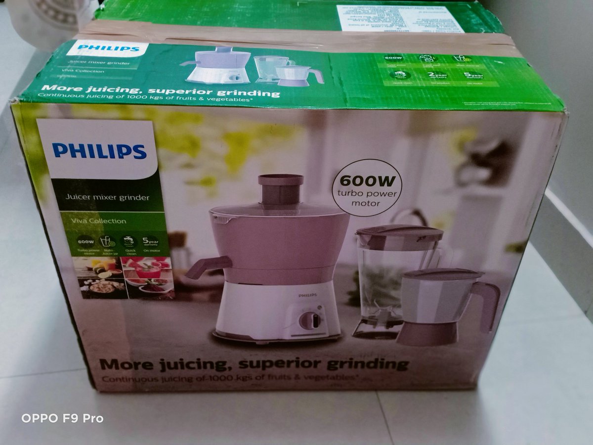 haarveenkaaur's tweet photo. Thank you so much @JioNews @OfficialJioTV @ranveerbrar @philipsindia For this awesome prize 😀 You made my day☺ So Happy ☺🙏
#CookingFestivities
#CookKaroaurjeeto https://t.co/TMxq5kyUMr
